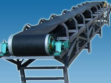 輸送機(jī) 輸送機(jī)